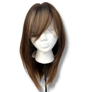 NWT Warm Brown Shoulder Length Layered Cut With Bangs & Blond Highlights